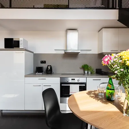 Loft Spacious In * Prag