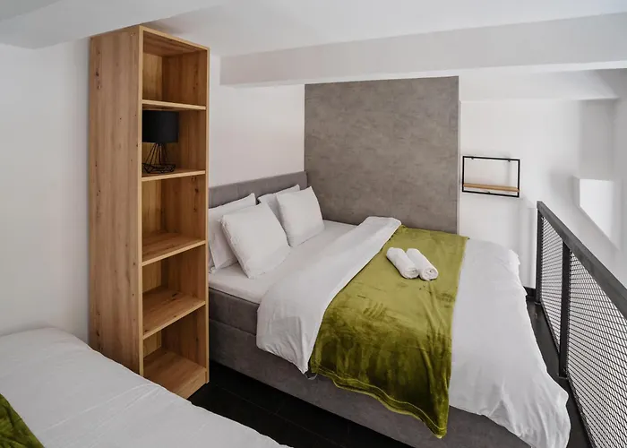 Apartman Loft Spacious In Prága