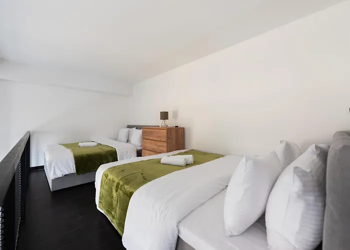 Apartman Loft Spacious In Prága