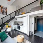 Loft Spacious In Prague