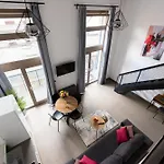 Loft Spacious In Apartmán Praha
