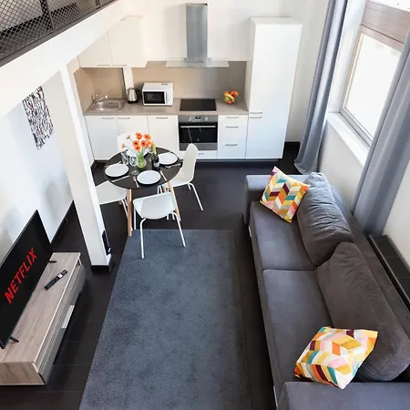 Loft Spacious In *