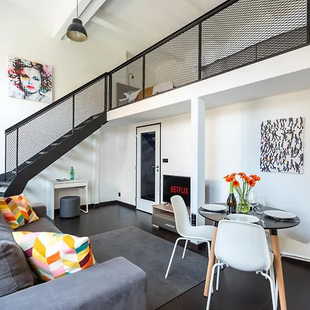 Loft Spacious In Apartment