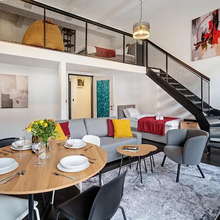 Loft Spacious In Apartment *