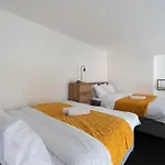 Loft Spacious In *