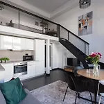 Loft Spacious In *