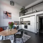 Loft Spacious In * プラハ