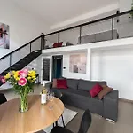 Loft Spacious In