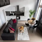 Loft Spacious In