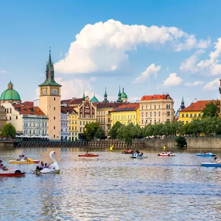 Loft Spacious In Praag