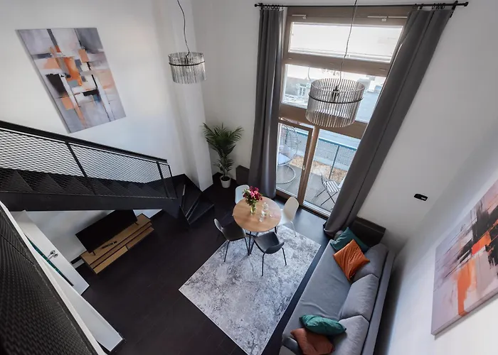 Apartament Loft Spacious In Praga